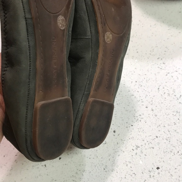 Lucky Brand army green ballerina flats - Picture 4 of 7